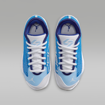 Luka 77 Basketball Shoes. Nike.com